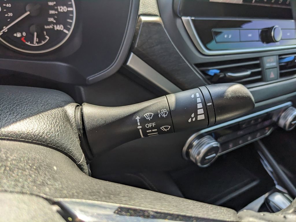 Used 2023 Nissan Altima 2.5 SL image 33