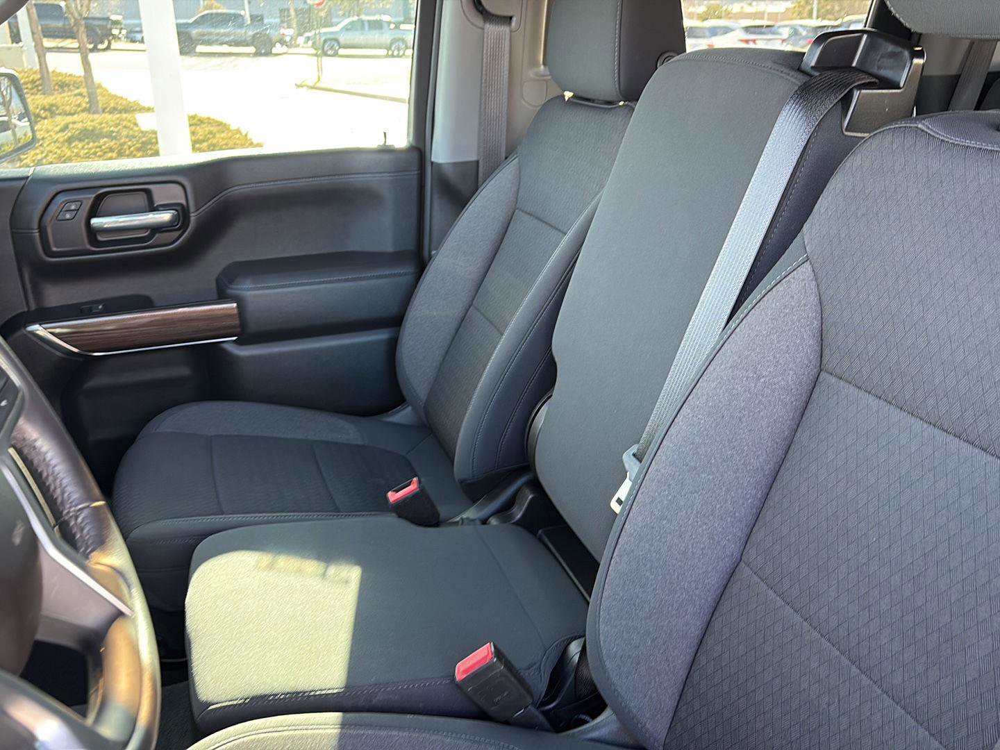 Used 2021 Chevrolet Silverado 1500 LT image 12