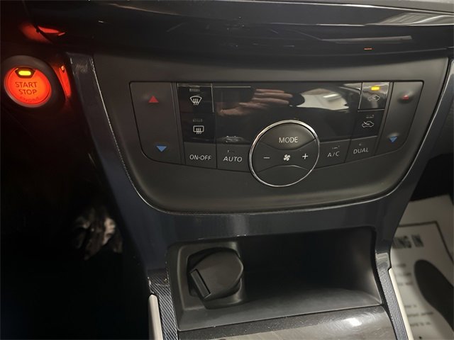 Used 2019 Nissan Sentra SR image 23