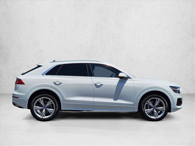 Used 2023 Audi Q8 Premium w/ Convenience Package AWD/4WD video 4