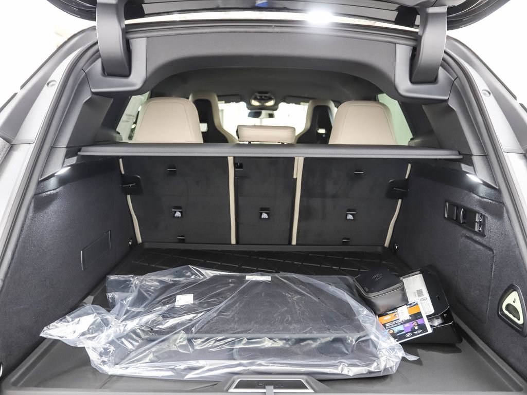 New 2026 BMW iX xDrive45 w/ Premium Package image 24