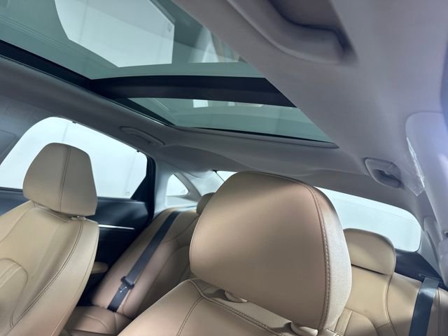 Used 2025 Hyundai Sonata Limited image 12