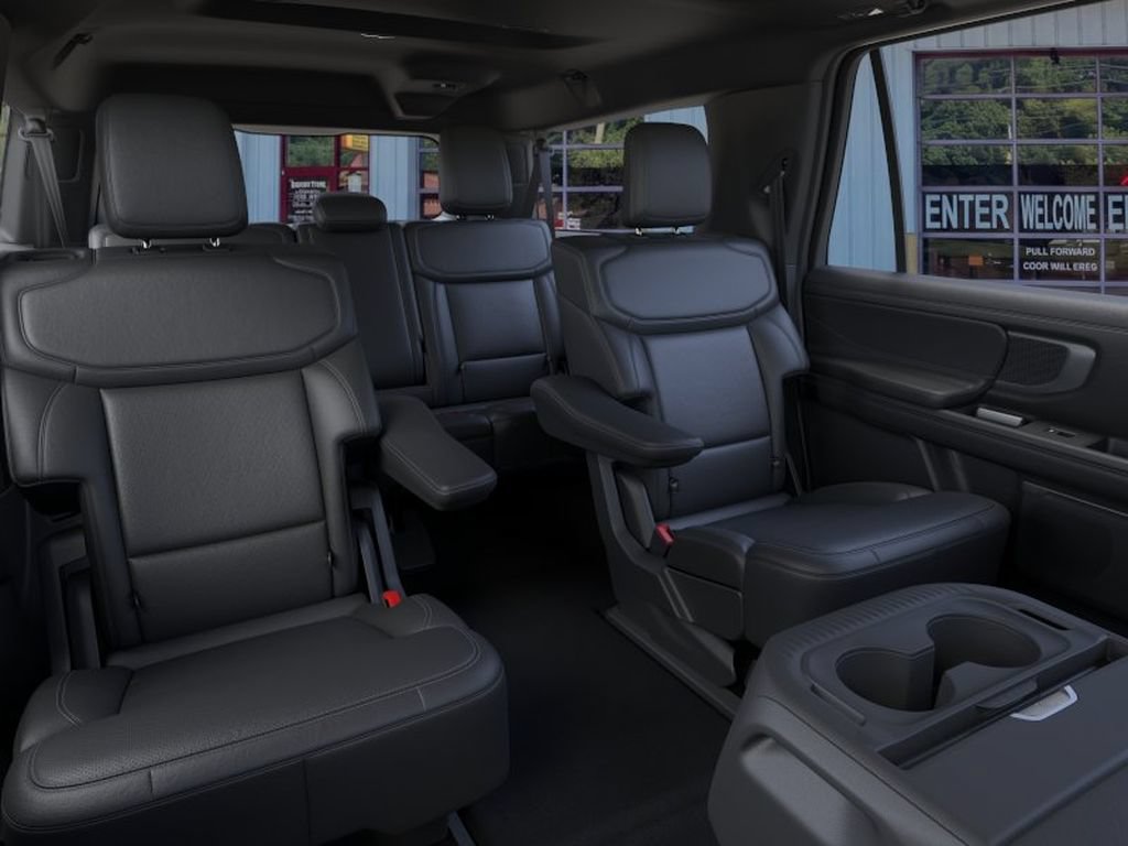 New 2026 Ford Expedition Max Platinum w/ Stealth Appearance Package AWD/4WD image 11