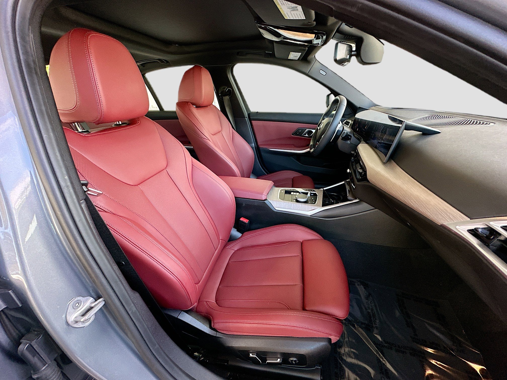 Used 2025 BMW 330i Sedan RWD image 29