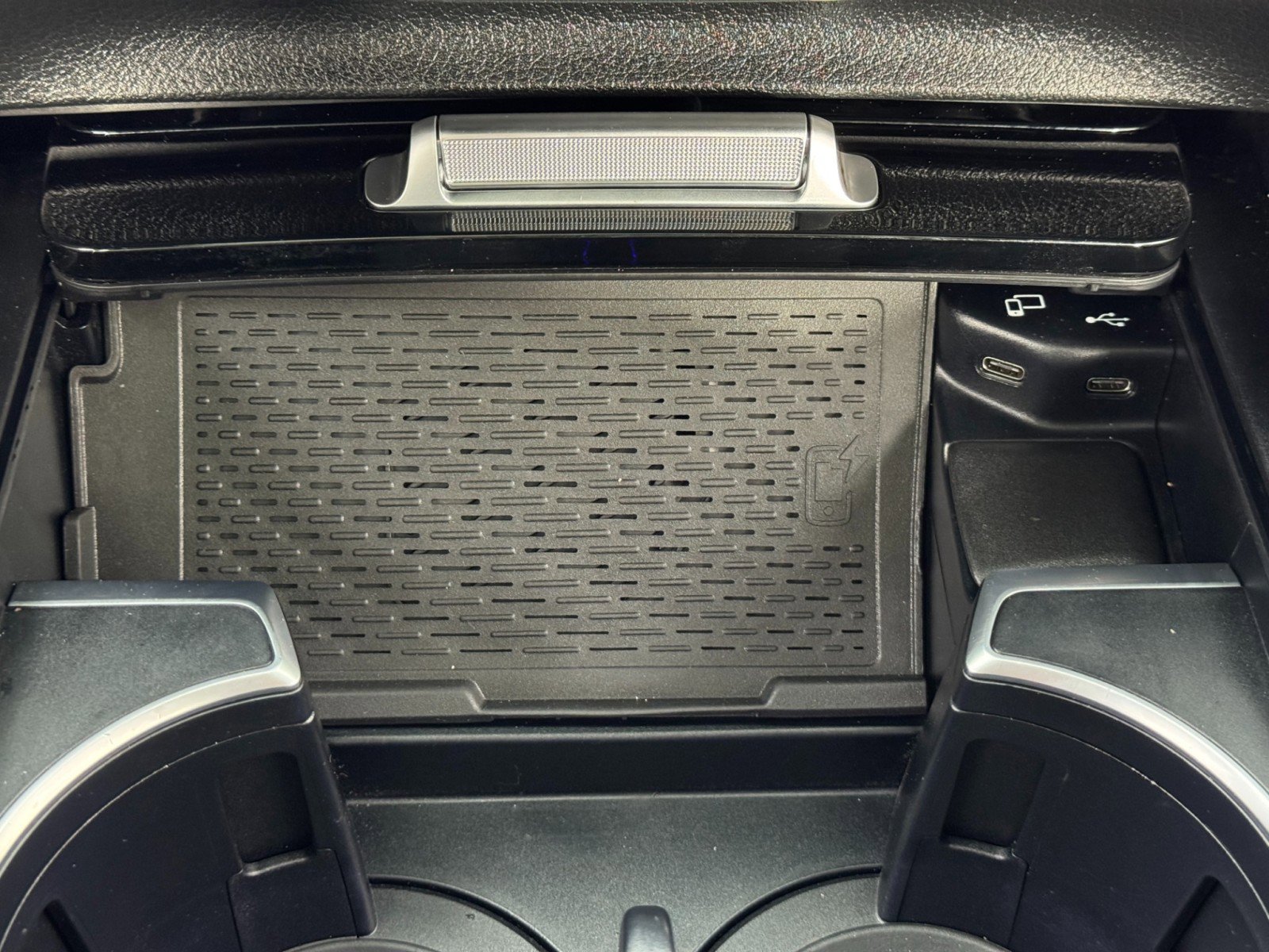 Used 2021 Mercedes-Benz GLE 350 w/ Premium Package image 34