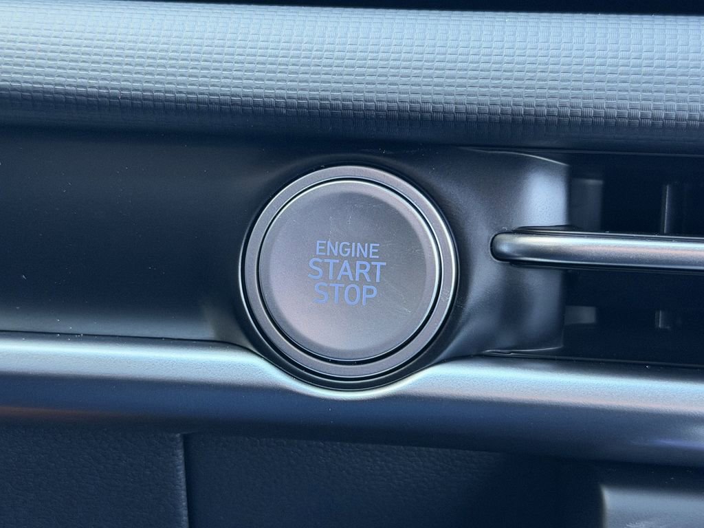 New 2026 Hyundai Tucson SE image 19