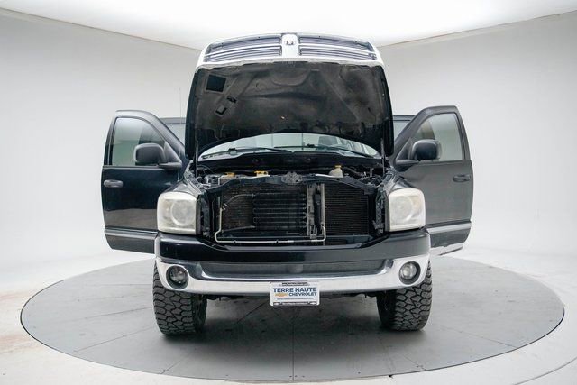 Used 2008 Dodge Ram 1500 Truck SLT image 16