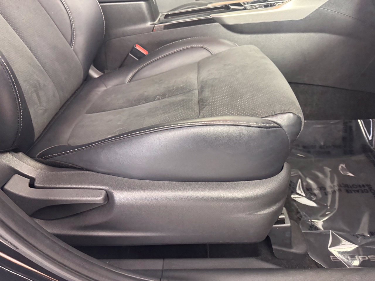 Used 2025 Mitsubishi Eclipse Cross SE AWD/4WD image 33