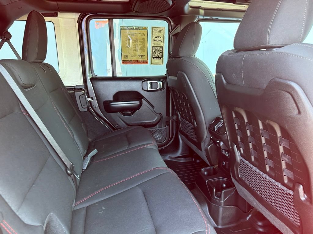 Used 2019 Jeep Wrangler Unlimited Rubicon AWD/4WD image 7