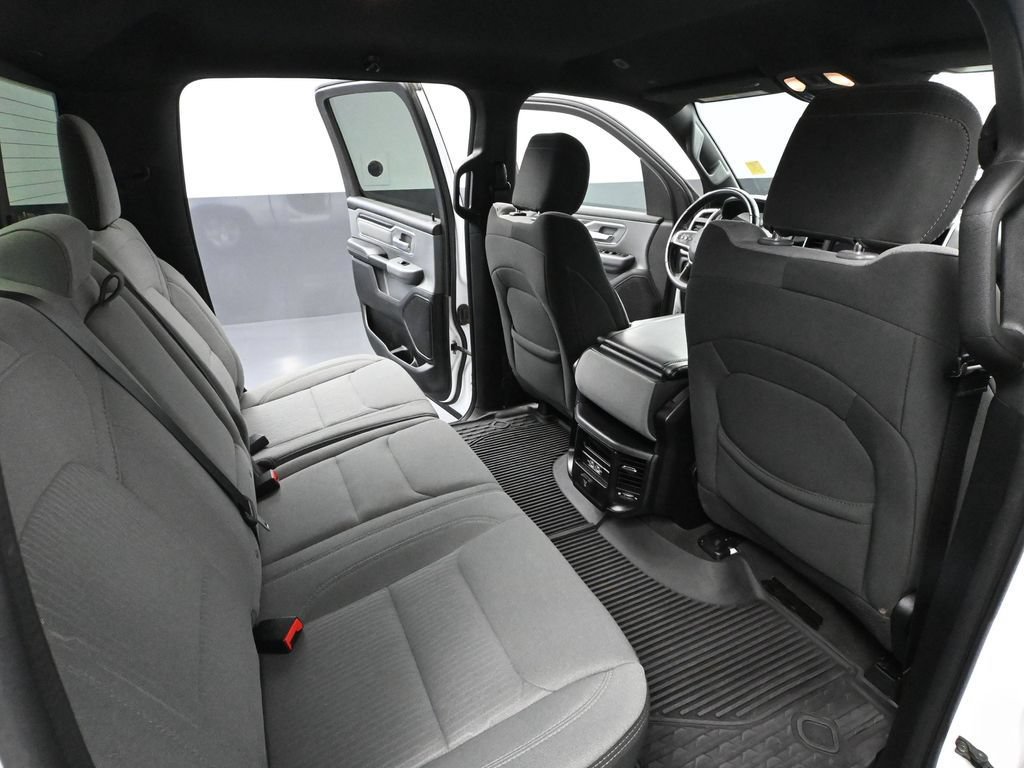 Used 2022 RAM 1500 Big Horn AWD/4WD image 46