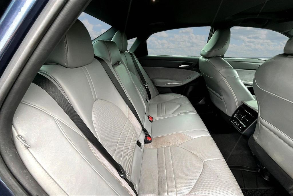 Used 2019 Toyota Avalon Touring w/ Advanced Safety Package FWD image 20