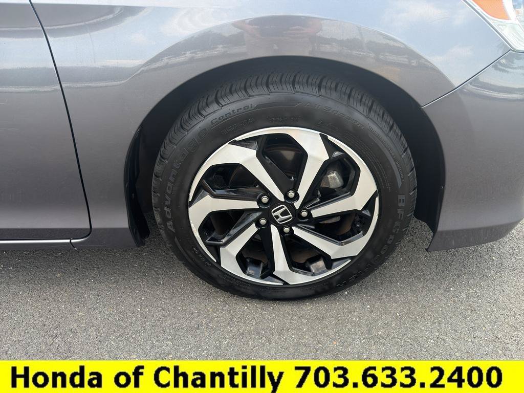 Used 2017 Honda Accord EX-L image 33