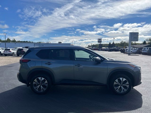 Used 2021 Nissan Rogue SV FWD image 8