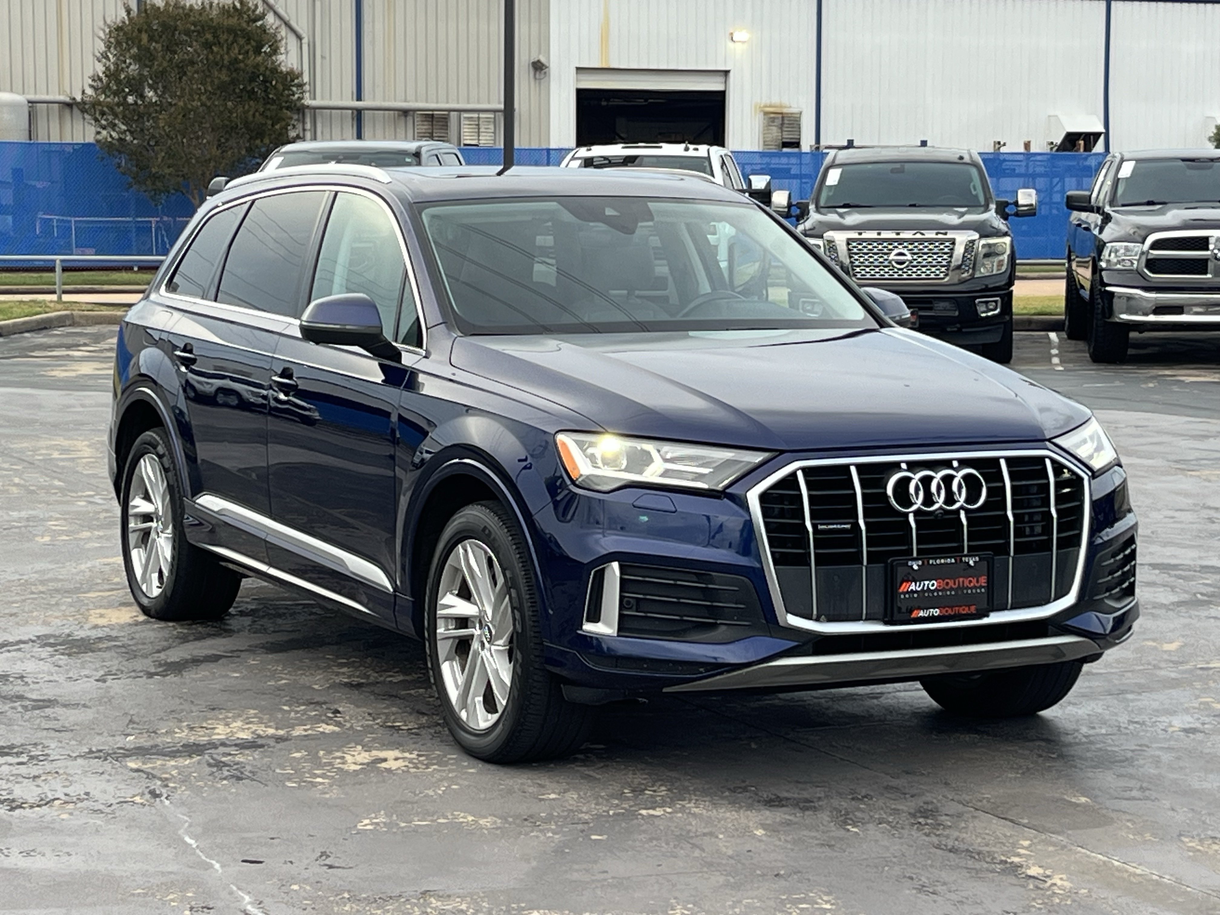 Used 2020 Audi Q7 2.0T Premium Plus w/ Premium Plus Package AWD/4WD image 5