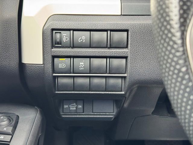Used 2024 Toyota Tacoma TRD Off-Road image 24