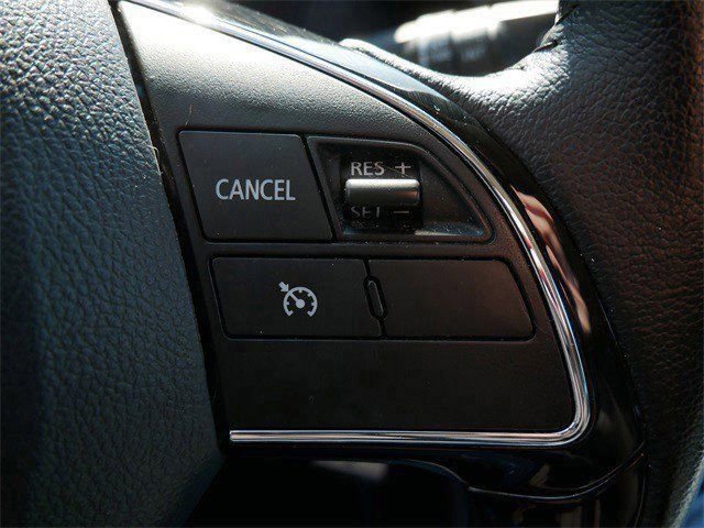 Used 2016 Mitsubishi Outlander ES image 24