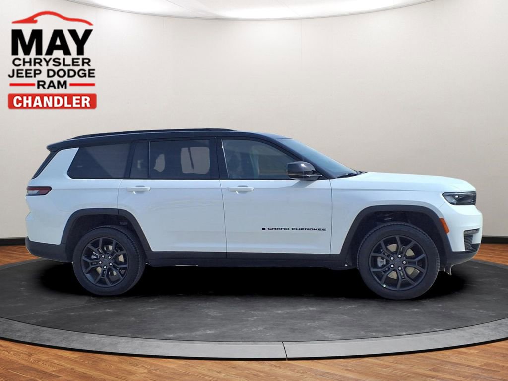 New 2025 Jeep Grand Cherokee L Limited image 2
