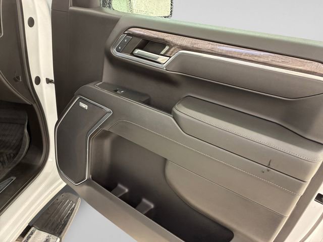 Used 2024 Chevrolet Silverado 1500 LTZ w/ LTZ Premium Package image 15