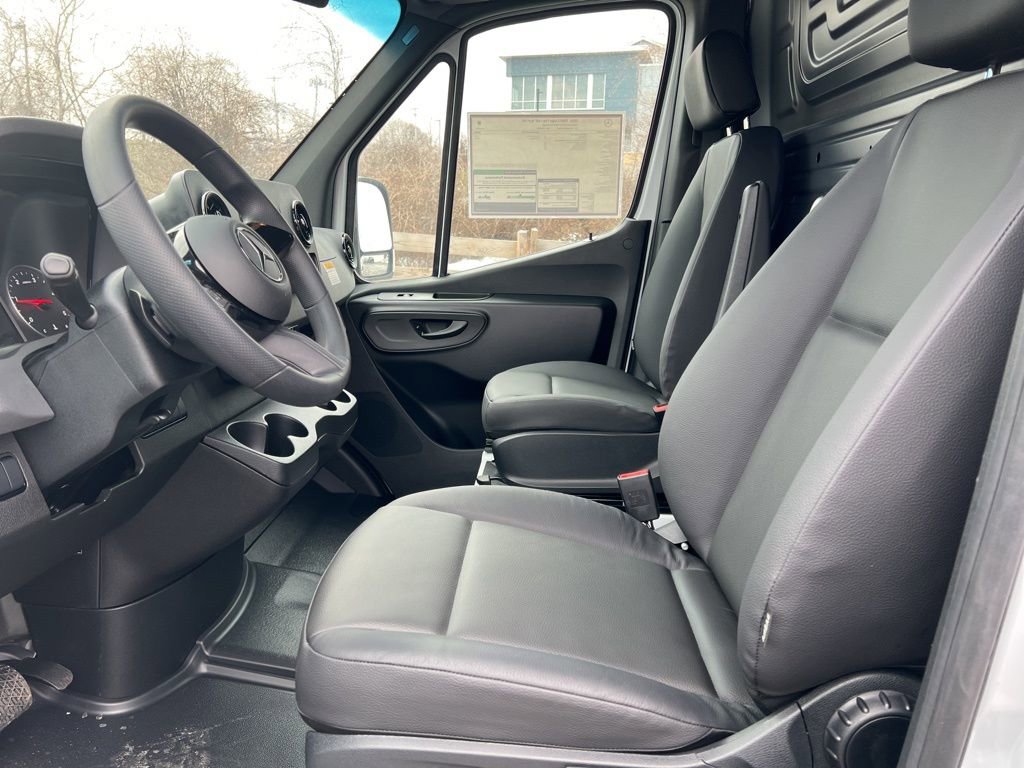 New 2026 Mercedes-Benz Sprinter 2500 image 13