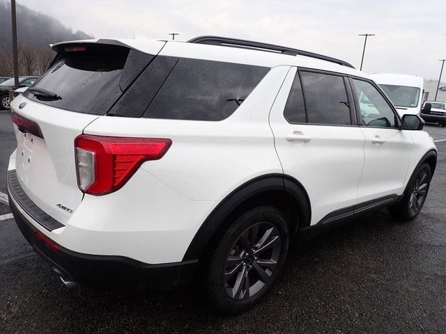 Certified 2023 Ford Explorer XLT w/ Equipment Group 202A AWD/4WD image 10