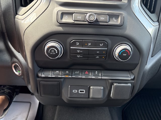 New 2026 Chevrolet Silverado 1500 Custom w/ Turbomax Blackout Package AWD/4WD image 19