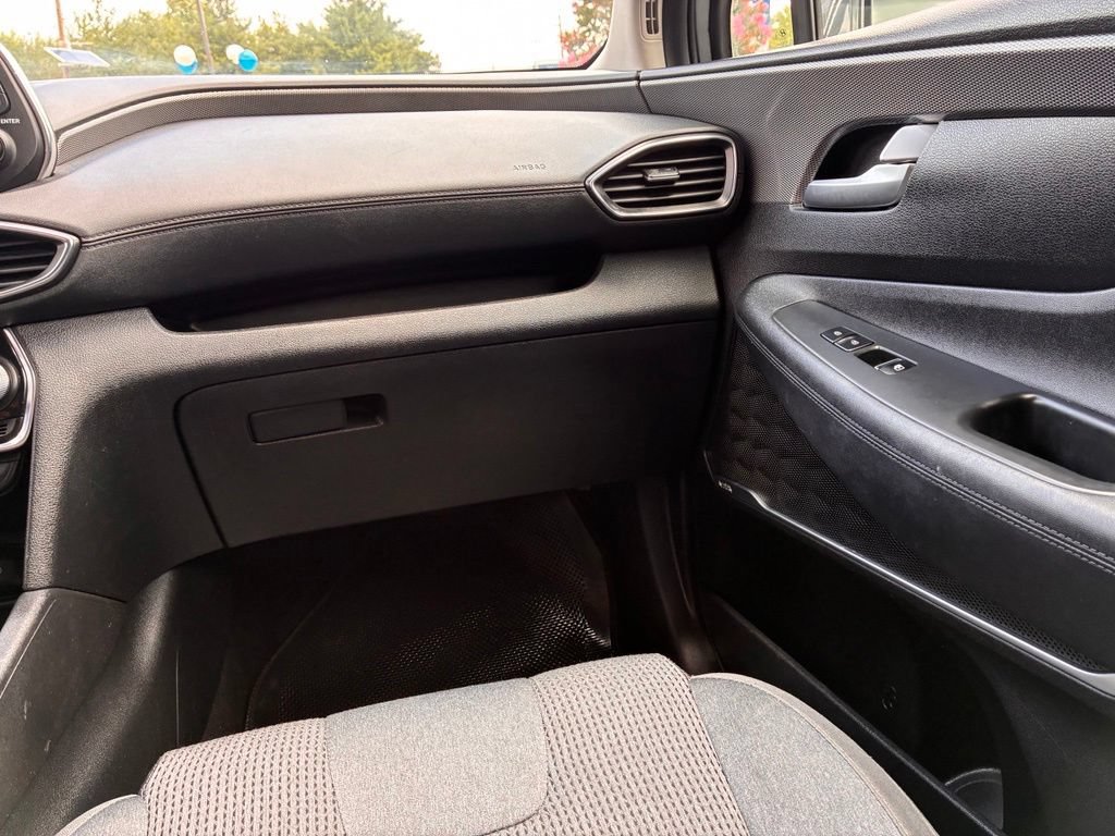 Used 2019 Hyundai Santa Fe SEL FWD image 44