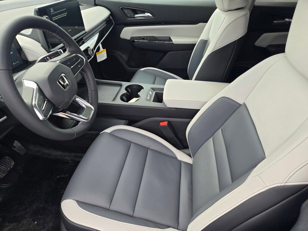 New 2026 Honda Prologue Touring image 10