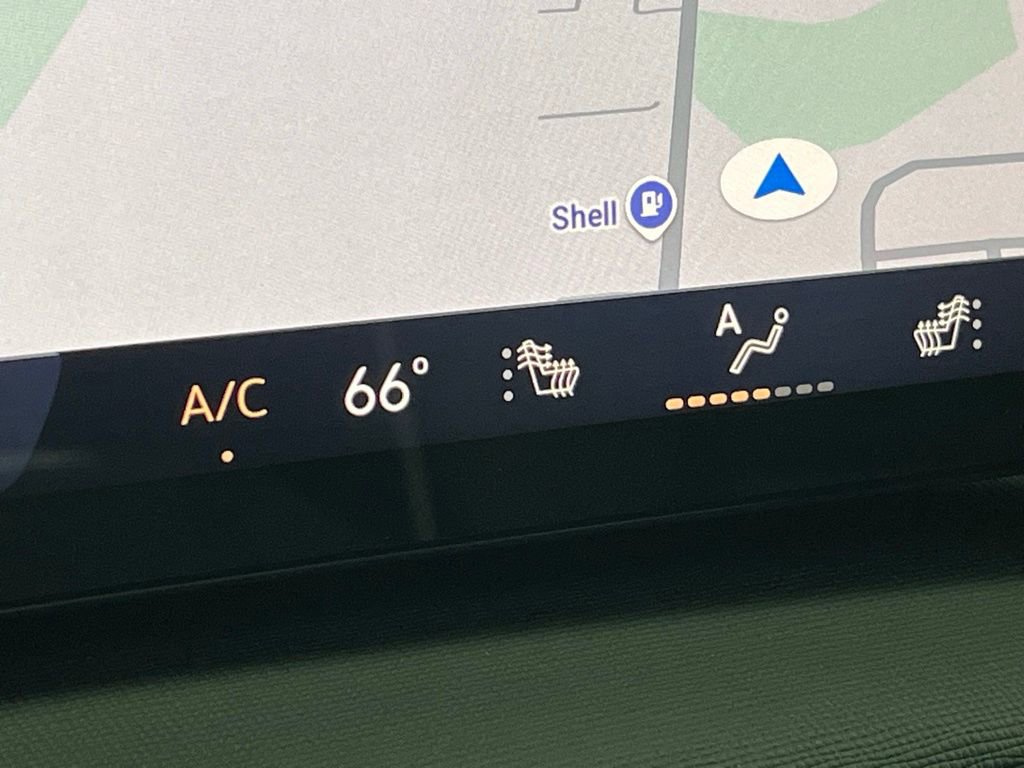 New 2026 Buick Enclave Sport Touring w/ Power Package image 5