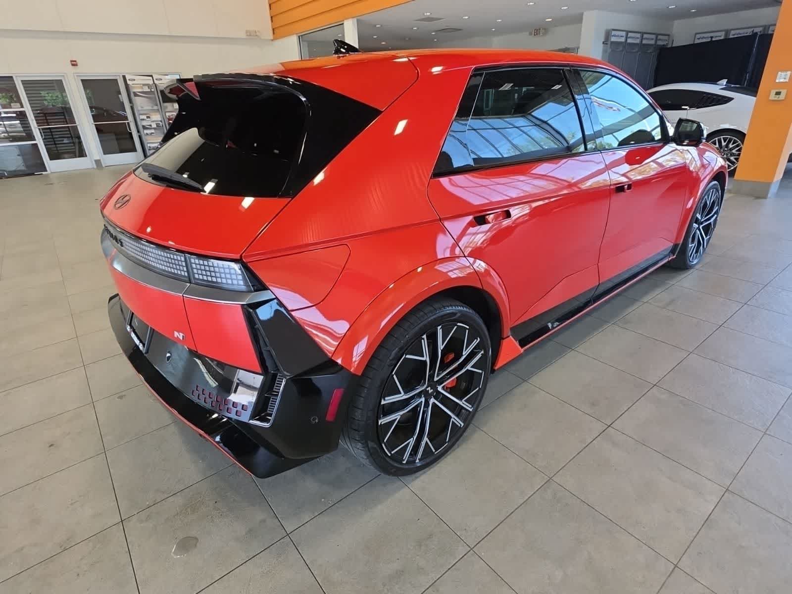Used 2025 Hyundai Ioniq 5 N AWD/4WD image 7