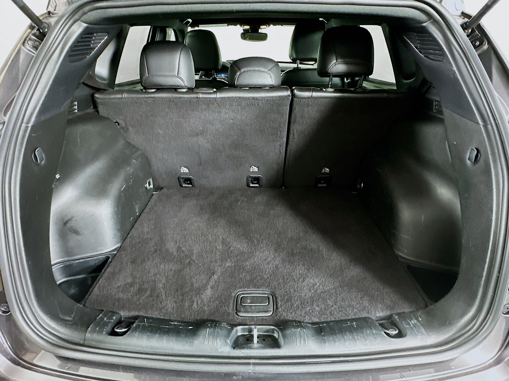 Used 2024 Jeep Compass Limited image 28