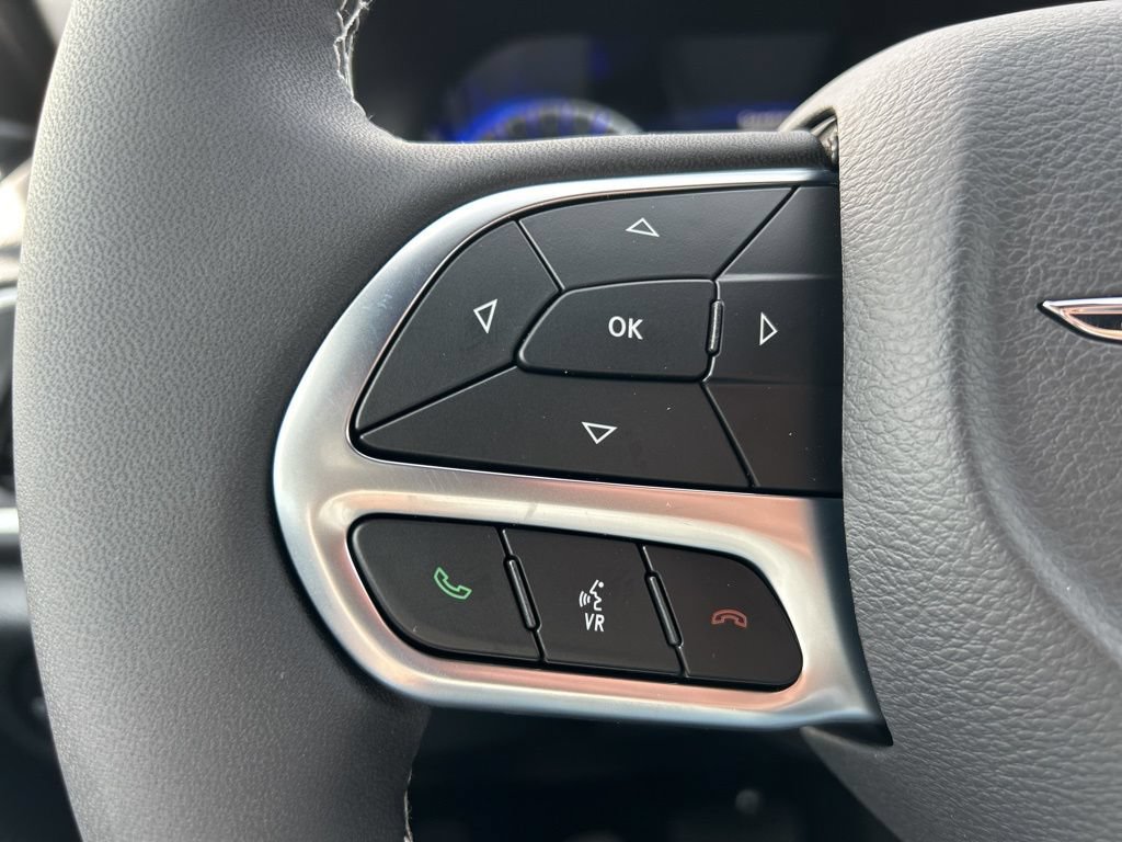 New 2026 Chrysler Voyager LX FWD image 18