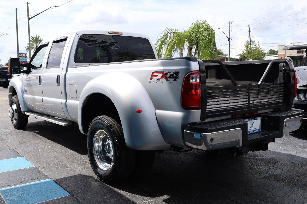 Used 2016 Ford F350 XLT w/ XLT Value Package AWD/4WD image 3