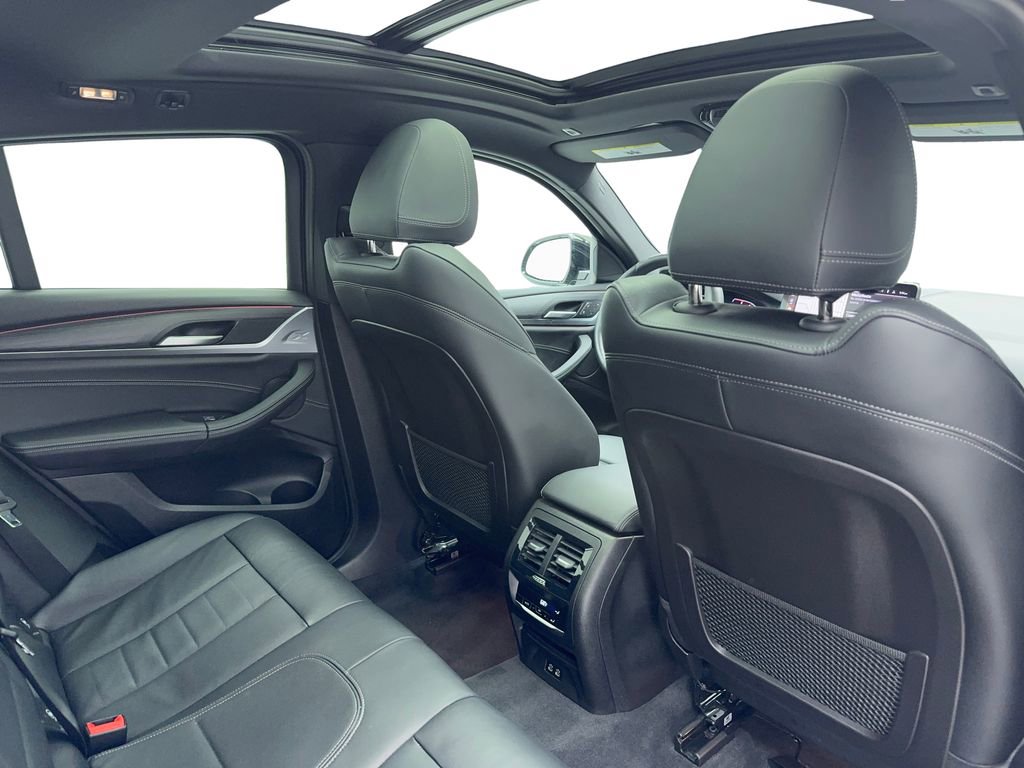 Used 2023 BMW X4 xDrive30i w/ M Sport Package image 51