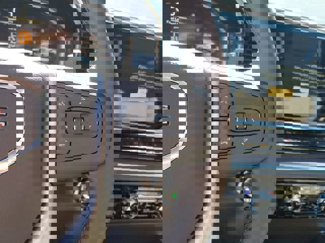 New 2026 GMC Sierra 1500 SLT w/ SLT Premium Plus Package image 30