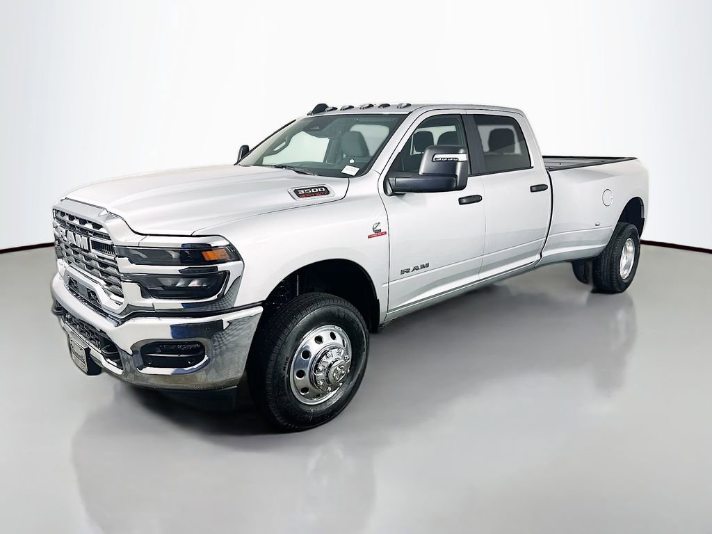 New 2026 RAM 3500 Big Horn AWD/4WD image 3