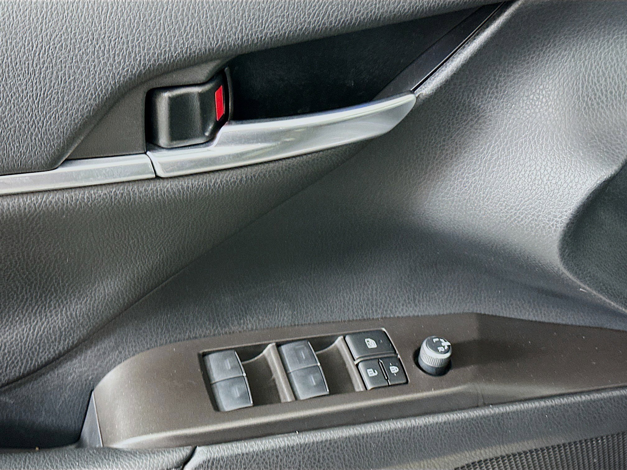 Used 2024 Toyota Camry XSE image 15