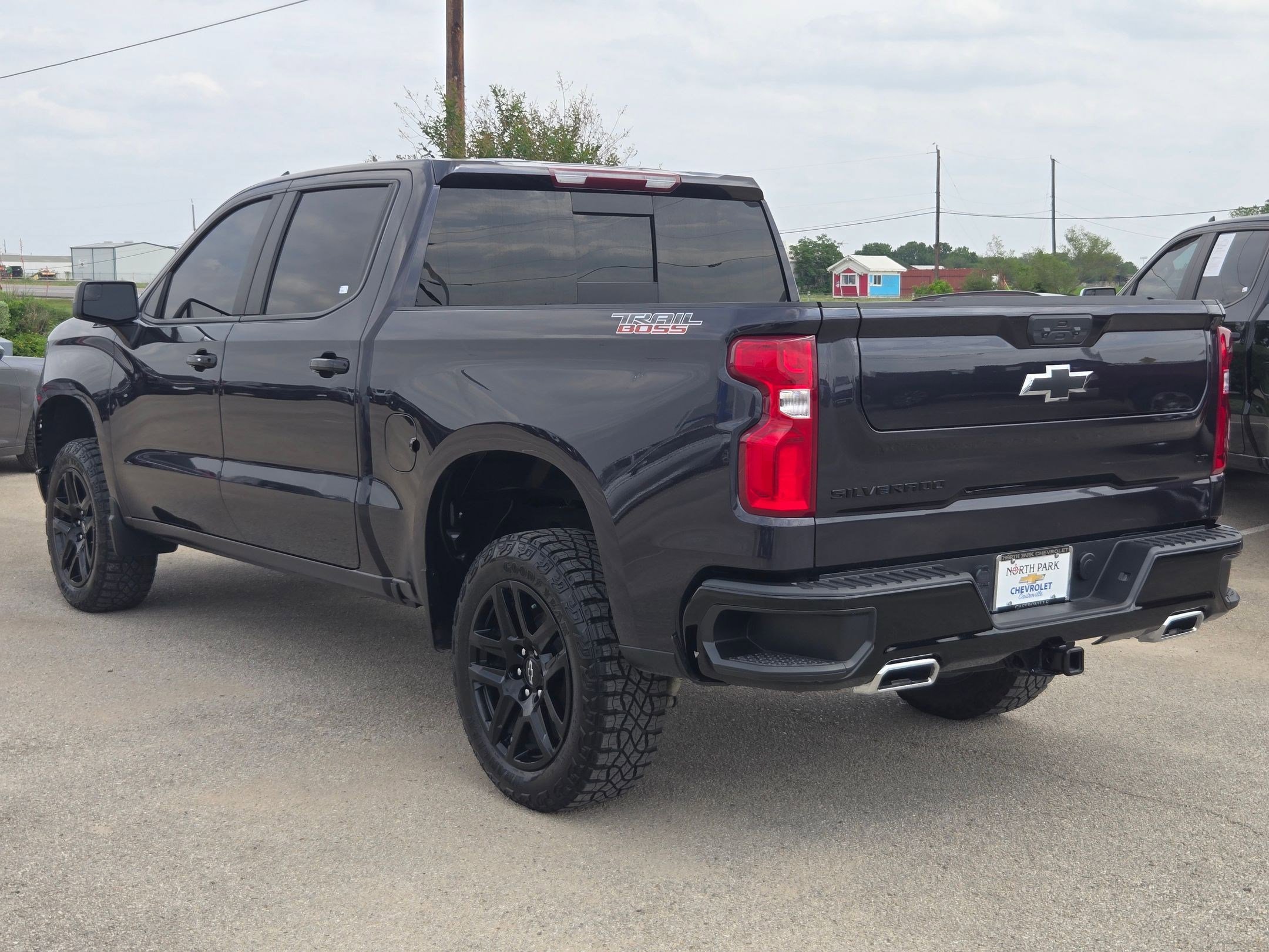 Certified 2024 Chevrolet Silverado 1500 LT Trail Boss w/ Convenience Package II AWD/4WD image 5