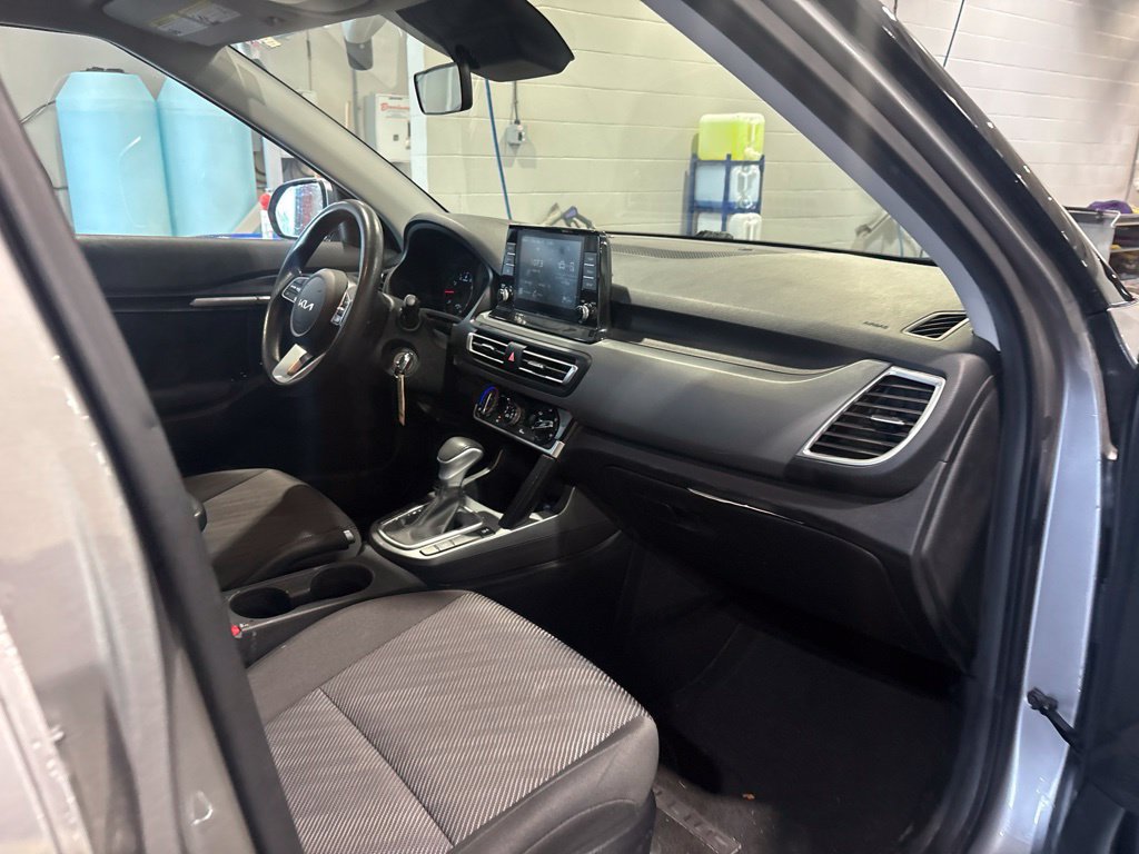Used 2022 Kia Seltos LX AWD/4WD image 23