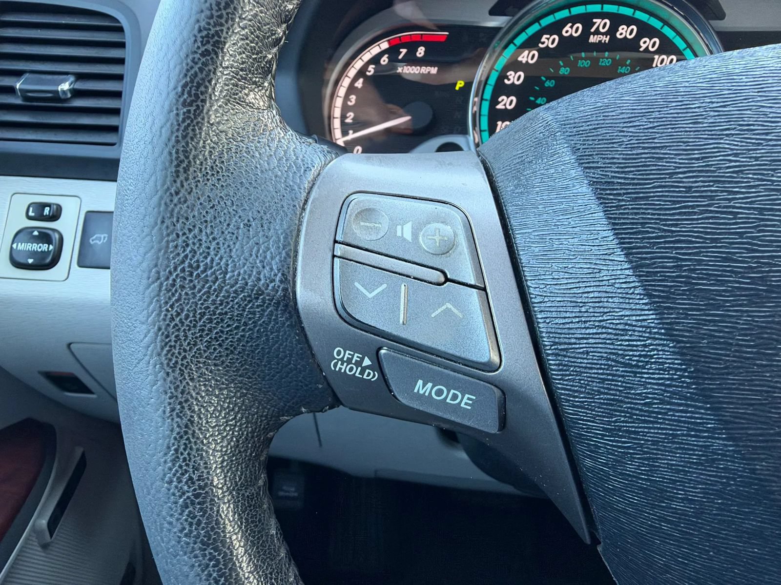 Used 2010 Toyota Venza w/ Leather Pkg FWD image 37