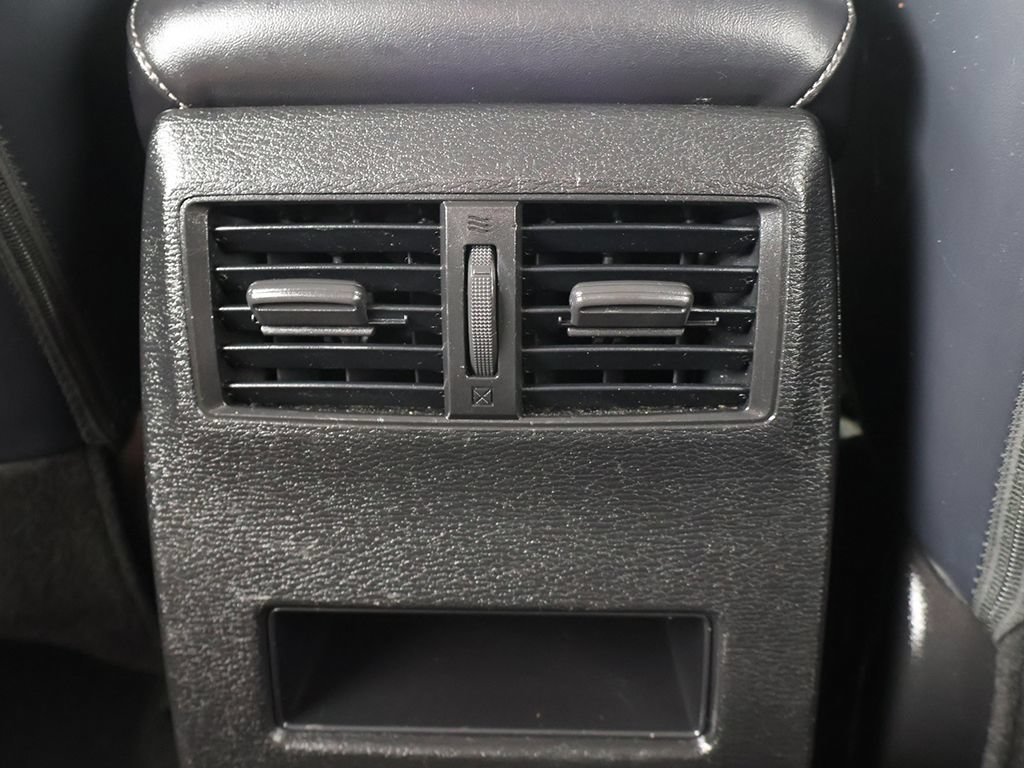 Used 2024 Mitsubishi Outlander SE AWD/4WD image 53