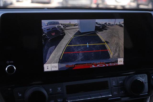 Certified 2025 Toyota Grand Highlander AWD image 18