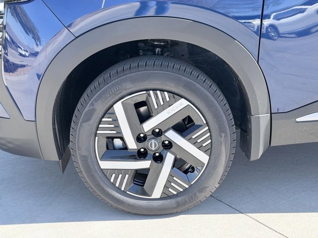 New 2026 Nissan Kicks SV image 31