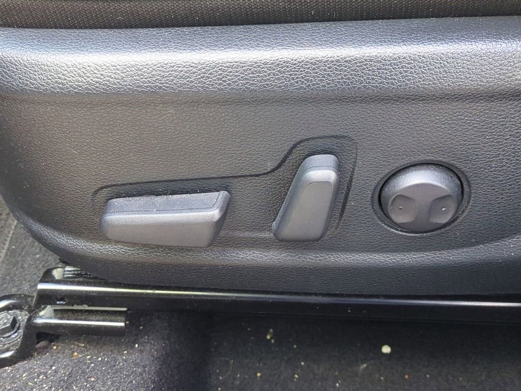 Used 2024 Kia Seltos EX image 20