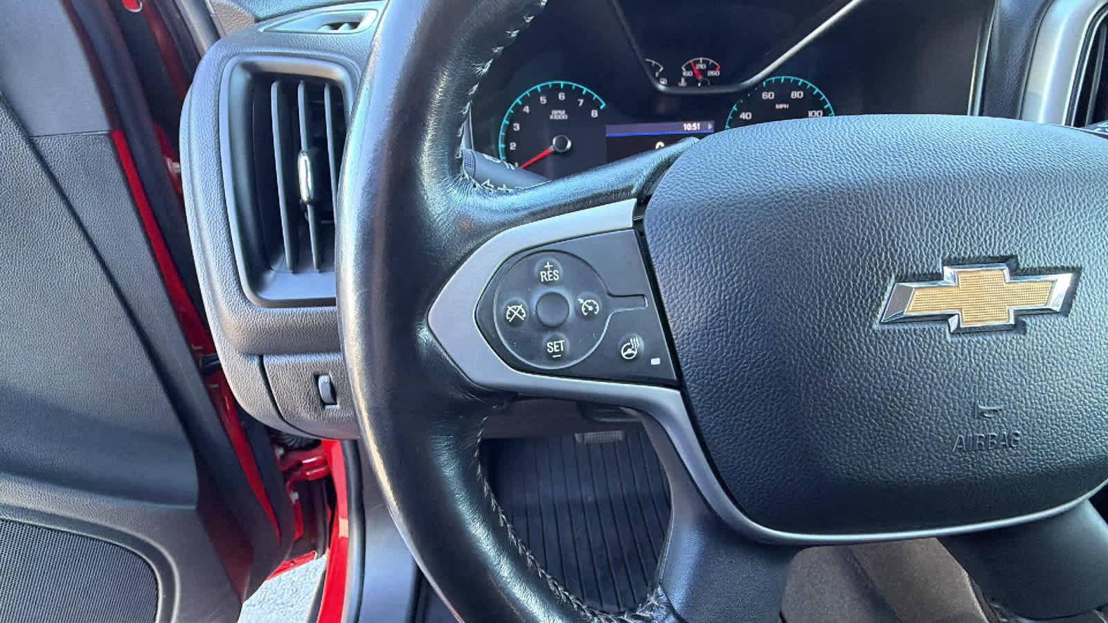 Used 2020 Chevrolet Colorado ZR2 image 19