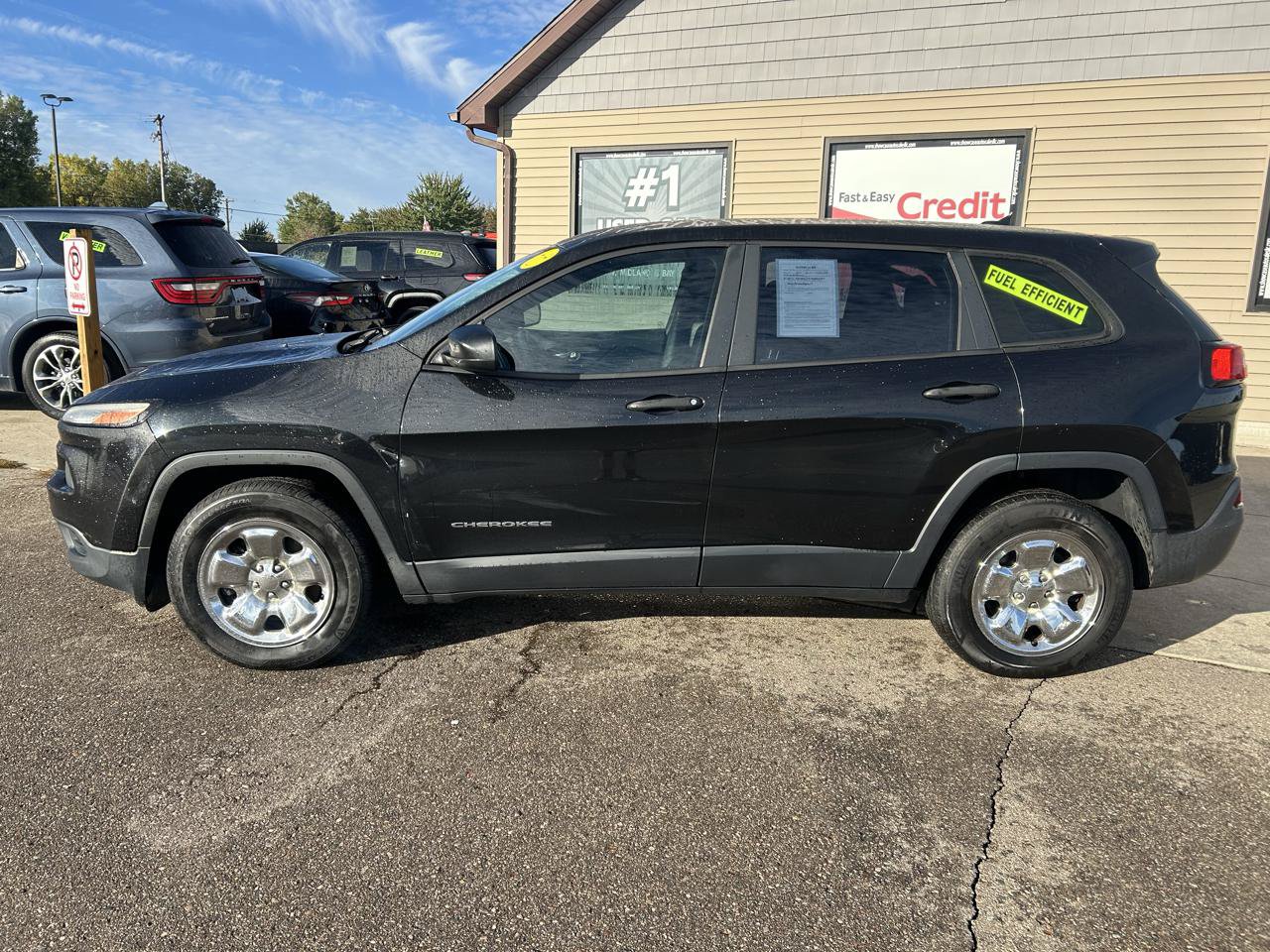 Used 2014 Jeep Cherokee Sport w/ Trailer Tow Group AWD/4WD image 8