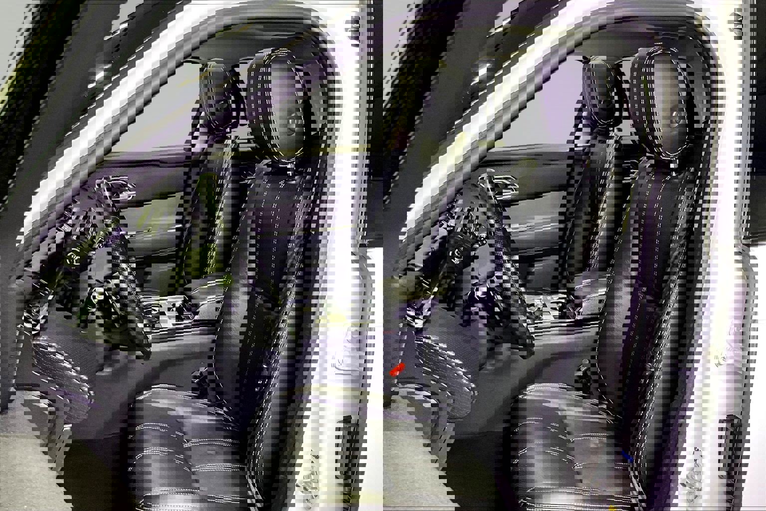 Used 2019 Land Rover Range Rover Velar S image 20