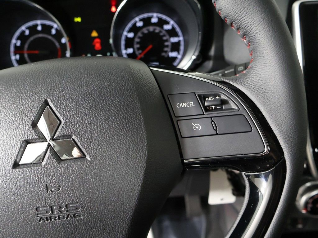New 2026 Mitsubishi Outlander Sport LE AWD/4WD image 36