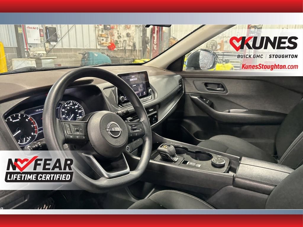 Used 2023 Nissan Rogue S image 21