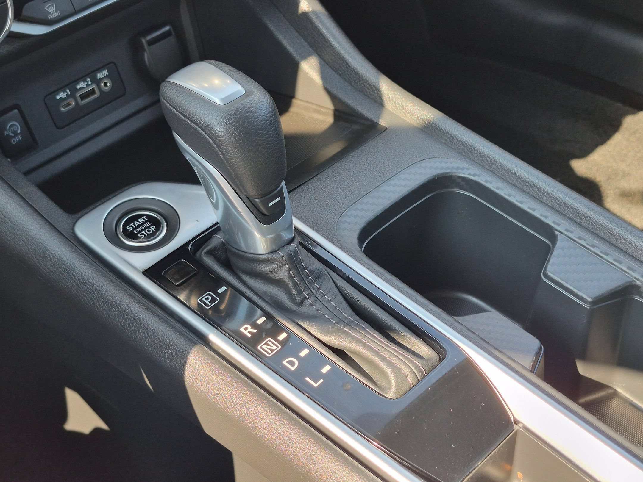 Used 2025 Nissan Sentra SV w/ All-Weather Package FWD image 25
