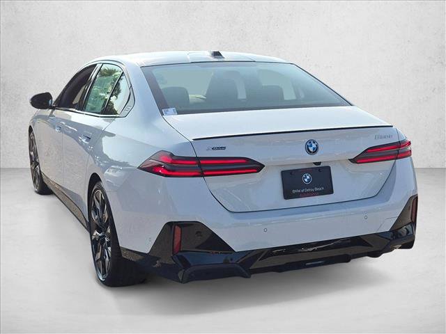 New 2027 BMW 550e xDrive w/ Premium Package AWD/4WD image 8